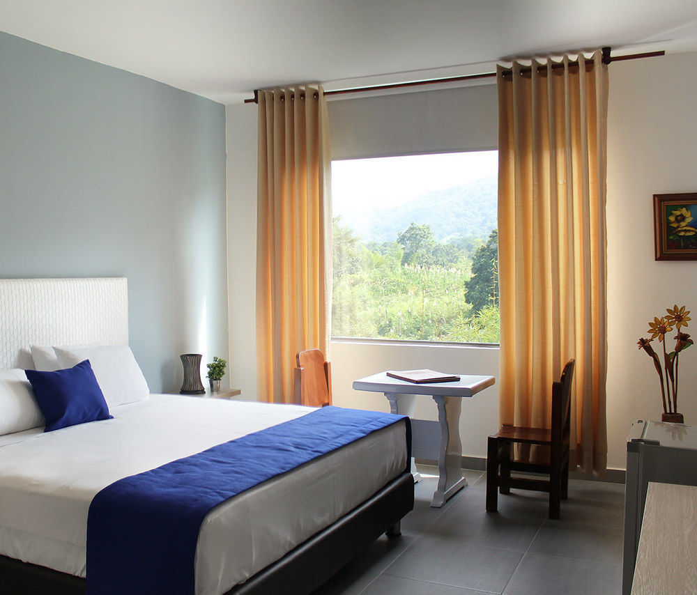 Hotel Ventura Loma Mesa de Ruitoque Dış mekan fotoğraf