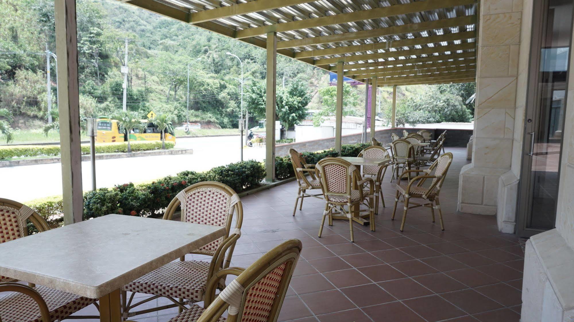 Hotel Ventura Loma Mesa de Ruitoque Dış mekan fotoğraf